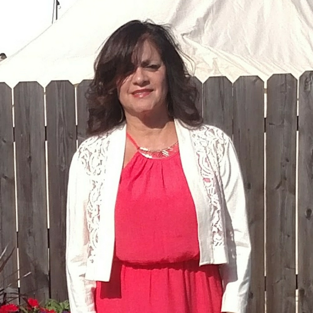 Meet your Posher, Yvonne